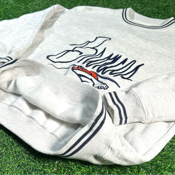 Vintage 90’s Denver Broncos varsity style sweatshirt - Picture 2 of 4